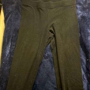 Women’s small PINK black capri leggings